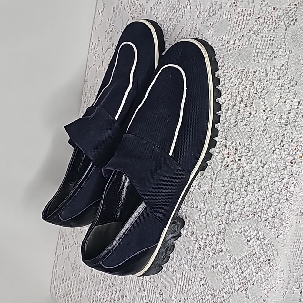 Genegum canvas blue slip on loafer shoes sz 10